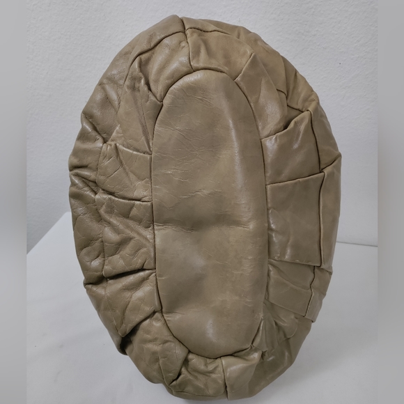 JUICY COUTURE Taupe Leather Satchel Shoulder Bag Handbag - Picture 7 of 12